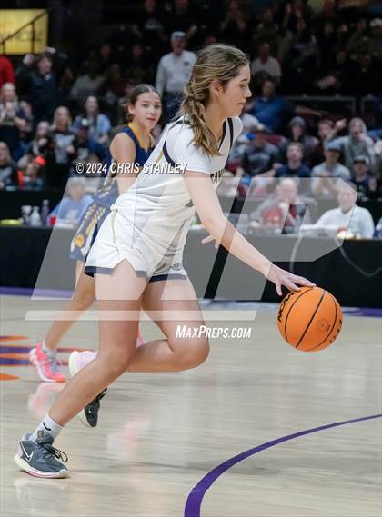 Thumbnail 2 in Joseph City vs St. David (AIA-1A Final) photogallery.