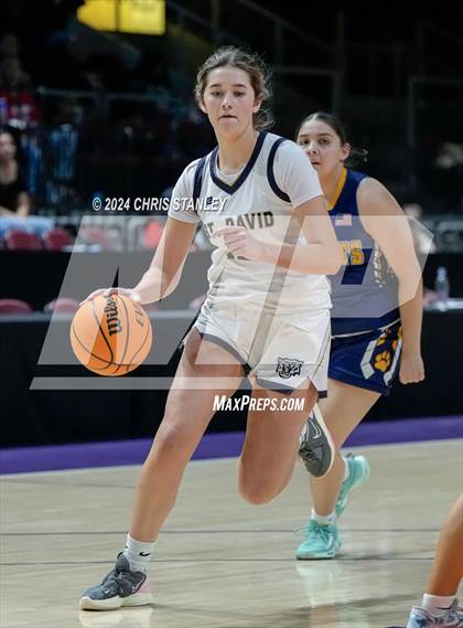 Thumbnail 2 in Joseph City vs St. David (AIA-1A Final) photogallery.