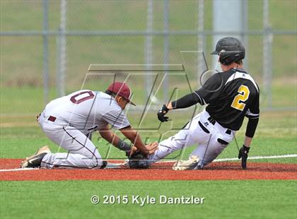 Thumbnail 2 in Chico vs Cumby (Krum Wood Bat Festival) photogallery.