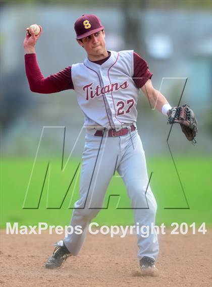 Thumbnail 2 in Sheehan @ Hamden photogallery.