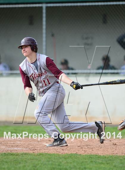 Thumbnail 1 in Sheehan @ Hamden photogallery.