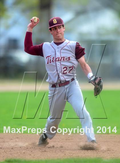 Thumbnail 2 in Sheehan @ Hamden photogallery.