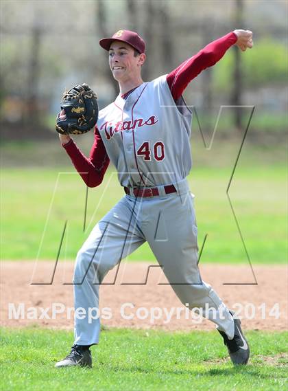 Thumbnail 1 in Sheehan @ Hamden photogallery.