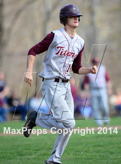 Thumbnail 1 in Sheehan @ Hamden photogallery.