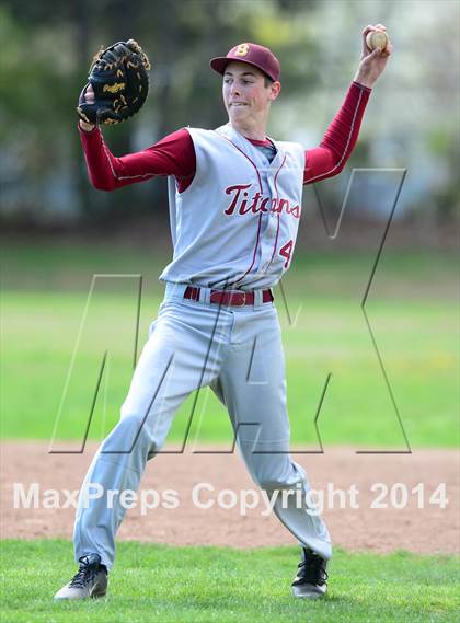 Thumbnail 3 in Sheehan @ Hamden photogallery.