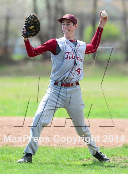 Thumbnail 3 in Sheehan @ Hamden photogallery.