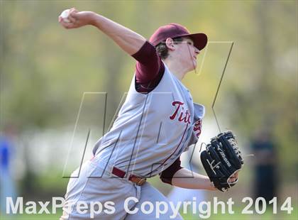 Thumbnail 3 in Sheehan @ Hamden photogallery.