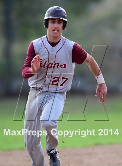 Thumbnail 1 in Sheehan @ Hamden photogallery.