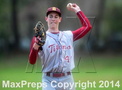 Thumbnail 2 in Sheehan @ Hamden photogallery.