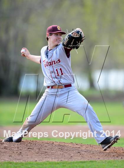 Thumbnail 1 in Sheehan @ Hamden photogallery.