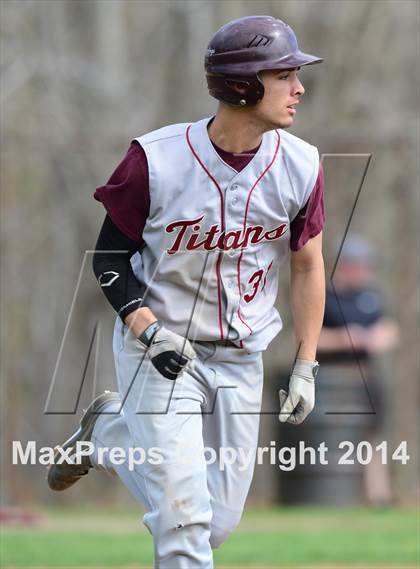 Thumbnail 2 in Sheehan @ Hamden photogallery.