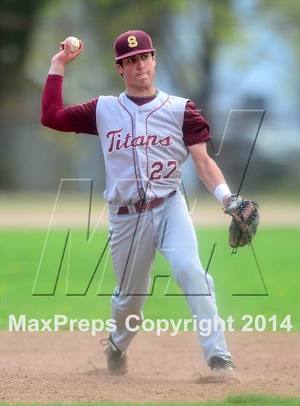 Thumbnail 1 in Sheehan @ Hamden photogallery.