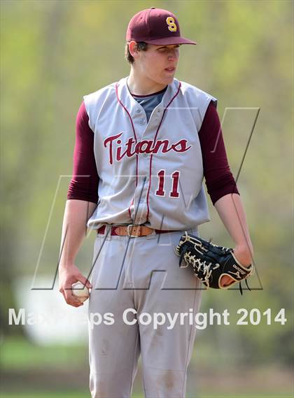 Thumbnail 1 in Sheehan @ Hamden photogallery.
