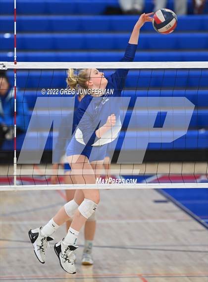 Thumbnail 3 in University Prep @ Tamalpais (CIF State Sectional D2 Playoff) photogallery.