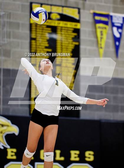 Thumbnail 1 in Carondelet @ Del Oro (CIF NorCal D2 Playoff) photogallery.