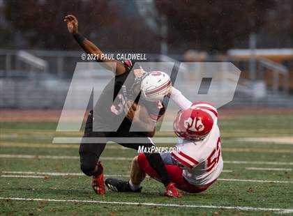 Thumbnail 2 in Othello @ Steilacoom (WIAA 2A First Round) photogallery.
