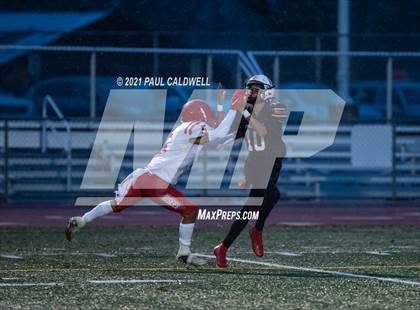 Thumbnail 1 in Othello @ Steilacoom (WIAA 2A First Round) photogallery.
