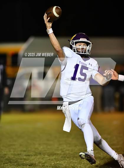 Thumbnail 3 in Central @ Gore photogallery.