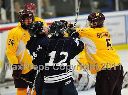 Thumbnail 2 in Wilton @ St. Joseph (FCIAC Quarterfinal) photogallery.