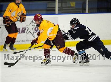 Thumbnail 1 in Wilton @ St. Joseph (FCIAC Quarterfinal) photogallery.