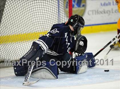 Thumbnail 2 in Wilton @ St. Joseph (FCIAC Quarterfinal) photogallery.