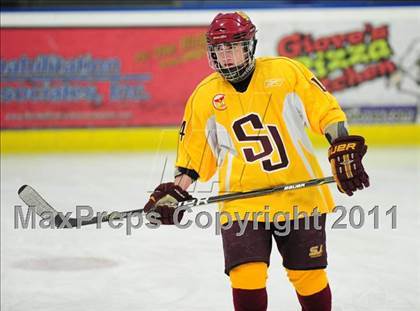 Thumbnail 2 in Wilton @ St. Joseph (FCIAC Quarterfinal) photogallery.
