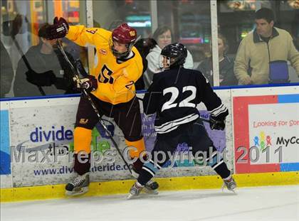Thumbnail 2 in Wilton @ St. Joseph (FCIAC Quarterfinal) photogallery.