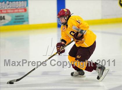 Thumbnail 2 in Wilton @ St. Joseph (FCIAC Quarterfinal) photogallery.