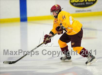 Thumbnail 1 in Wilton @ St. Joseph (FCIAC Quarterfinal) photogallery.
