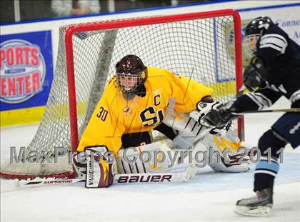 Thumbnail 3 in Wilton @ St. Joseph (FCIAC Quarterfinal) photogallery.