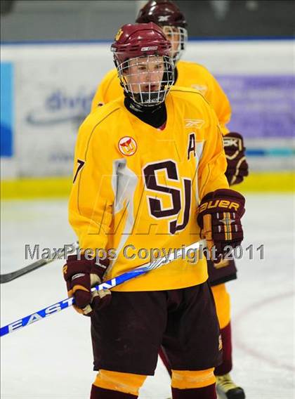 Thumbnail 3 in Wilton @ St. Joseph (FCIAC Quarterfinal) photogallery.
