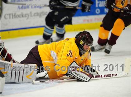 Thumbnail 2 in Wilton @ St. Joseph (FCIAC Quarterfinal) photogallery.