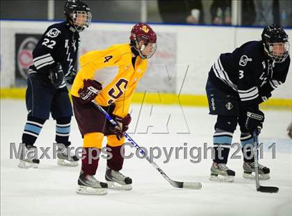 Thumbnail 1 in Wilton @ St. Joseph (FCIAC Quarterfinal) photogallery.