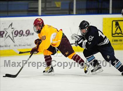 Thumbnail 3 in Wilton @ St. Joseph (FCIAC Quarterfinal) photogallery.