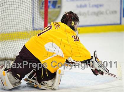 Thumbnail 2 in Wilton @ St. Joseph (FCIAC Quarterfinal) photogallery.