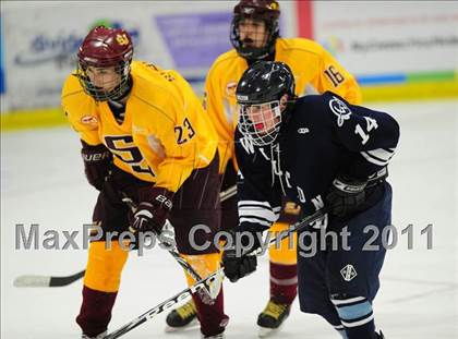 Thumbnail 2 in Wilton @ St. Joseph (FCIAC Quarterfinal) photogallery.