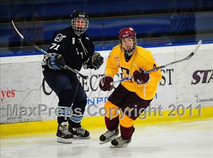 Thumbnail 2 in Wilton @ St. Joseph (FCIAC Quarterfinal) photogallery.