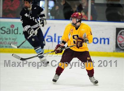 Thumbnail 2 in Wilton @ St. Joseph (FCIAC Quarterfinal) photogallery.