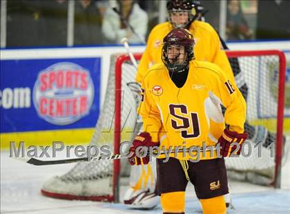 Thumbnail 3 in Wilton @ St. Joseph (FCIAC Quarterfinal) photogallery.