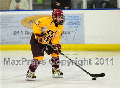 Thumbnail 3 in Wilton @ St. Joseph (FCIAC Quarterfinal) photogallery.