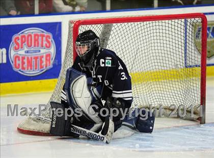 Thumbnail 2 in Wilton @ St. Joseph (FCIAC Quarterfinal) photogallery.