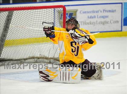 Thumbnail 2 in Wilton @ St. Joseph (FCIAC Quarterfinal) photogallery.