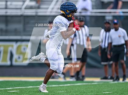 Thumbnail 2 in Cape Fear vs Pinecrest (Scrimmage) photogallery.