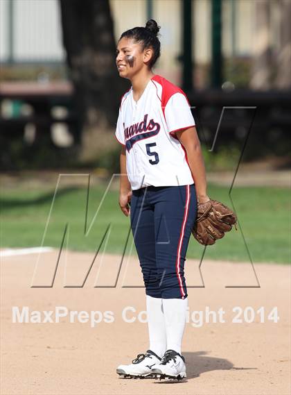 Thumbnail 2 in Harvard-Westlake @ Bellarmine-Jefferson photogallery.