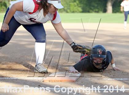 Thumbnail 2 in Harvard-Westlake @ Bellarmine-Jefferson photogallery.