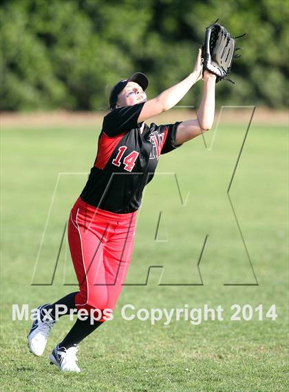 Thumbnail 1 in Harvard-Westlake @ Bellarmine-Jefferson photogallery.