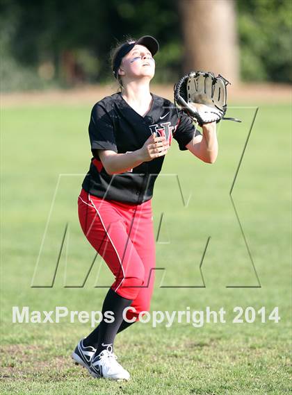 Thumbnail 1 in Harvard-Westlake @ Bellarmine-Jefferson photogallery.