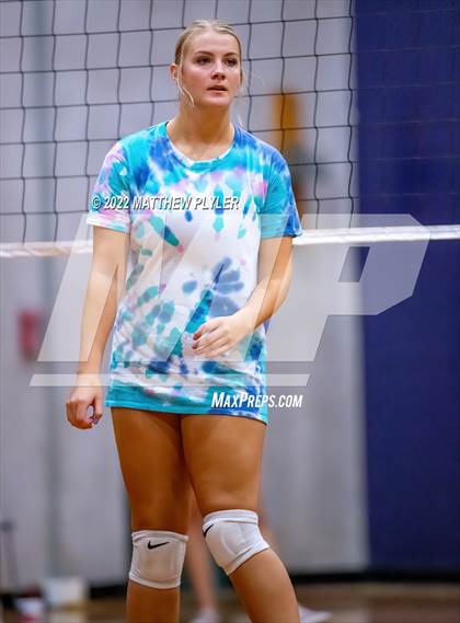 Thumbnail 1 in Triton vs Gray's Creek (Jack Britt's 19th Annual Volleyball Jamboree)(scrimmage) photogallery.