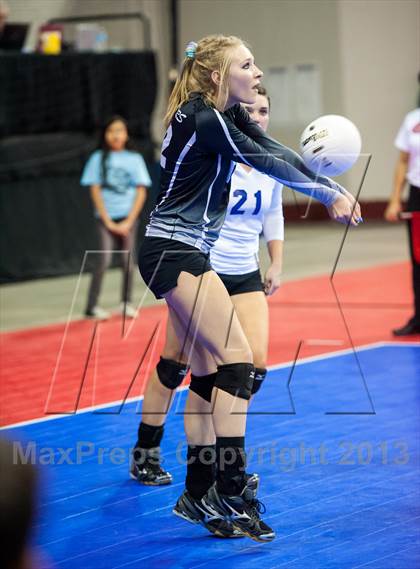 Thumbnail 1 in Resurrection Christian vs. Meeker (CHSAA 2A Pool 1) photogallery.