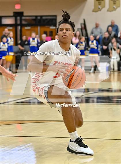 Thumbnail 2 in Carmel vs. Fishers (IHSAA 4A Section 8 Round 1) photogallery.